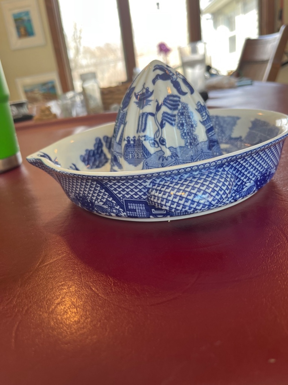 Blue Willow Citrus Juicer/Reamer - Picture 4 of 5